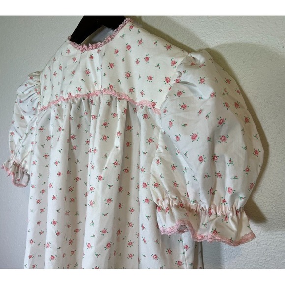 Vintage Handmade Floral Traditional Nightgown Robe Pink Rose Cottagecore Theater - Picture 8 of 11